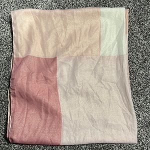 Lauren Conrad infinity scarf